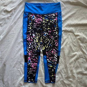 Lularoe Fearless Capri Leggings